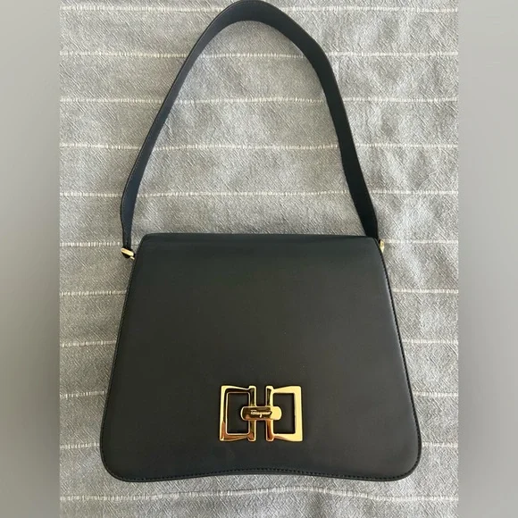 Authentic Salvatore Ferragamo Studio Box Navy Leather Gold Gancio Med EUC - Picture 2 of 15